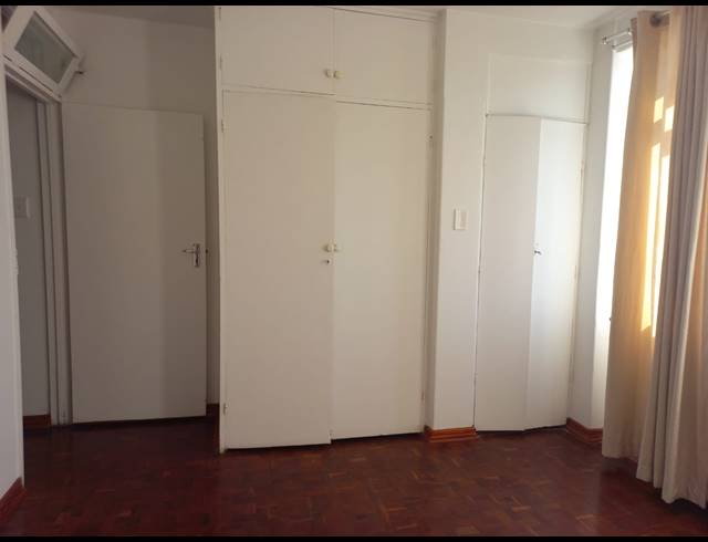 2 BEDROOM FLAT TO LET IN SOUTH BEACH